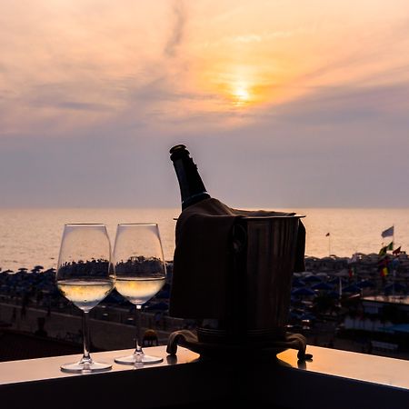 Hotel Giulia Lido di Camaiore Eksteriør billede